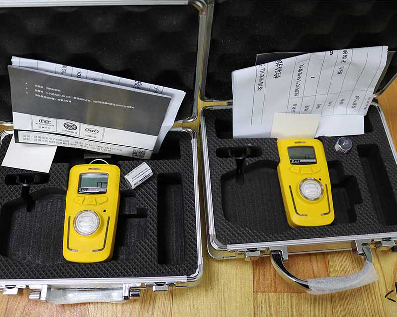 氟利昂气体检测仪 便携式氟利昂检测仪